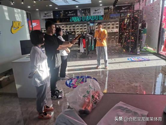 阿迪达斯线上折扣店加盟,广元阿迪折扣店加盟