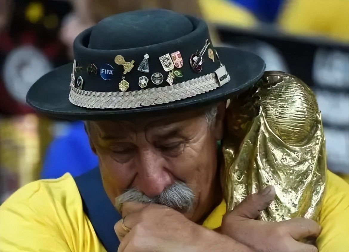 世界杯足球幕后故事,足球世界杯的由来