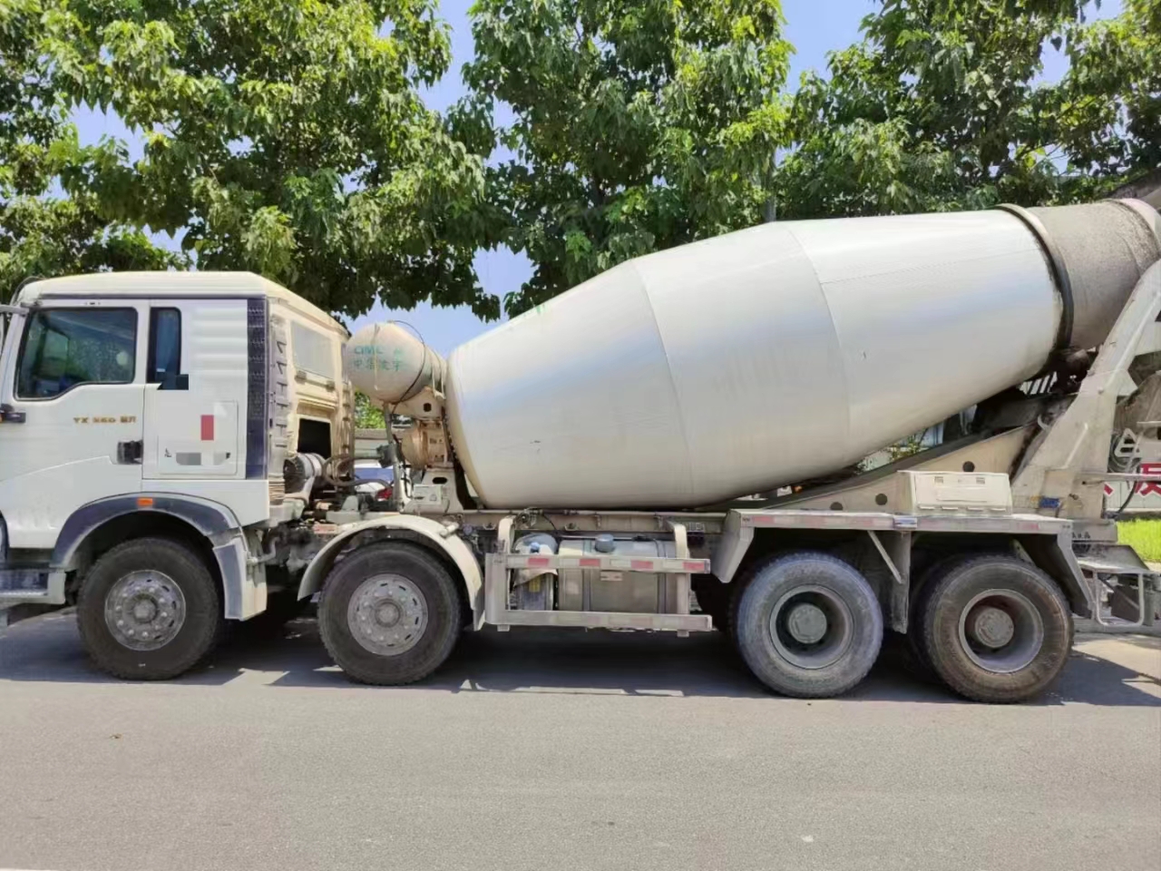 二手水泥罐车多少钱一台,二手水泥罐车混凝土搅拌车