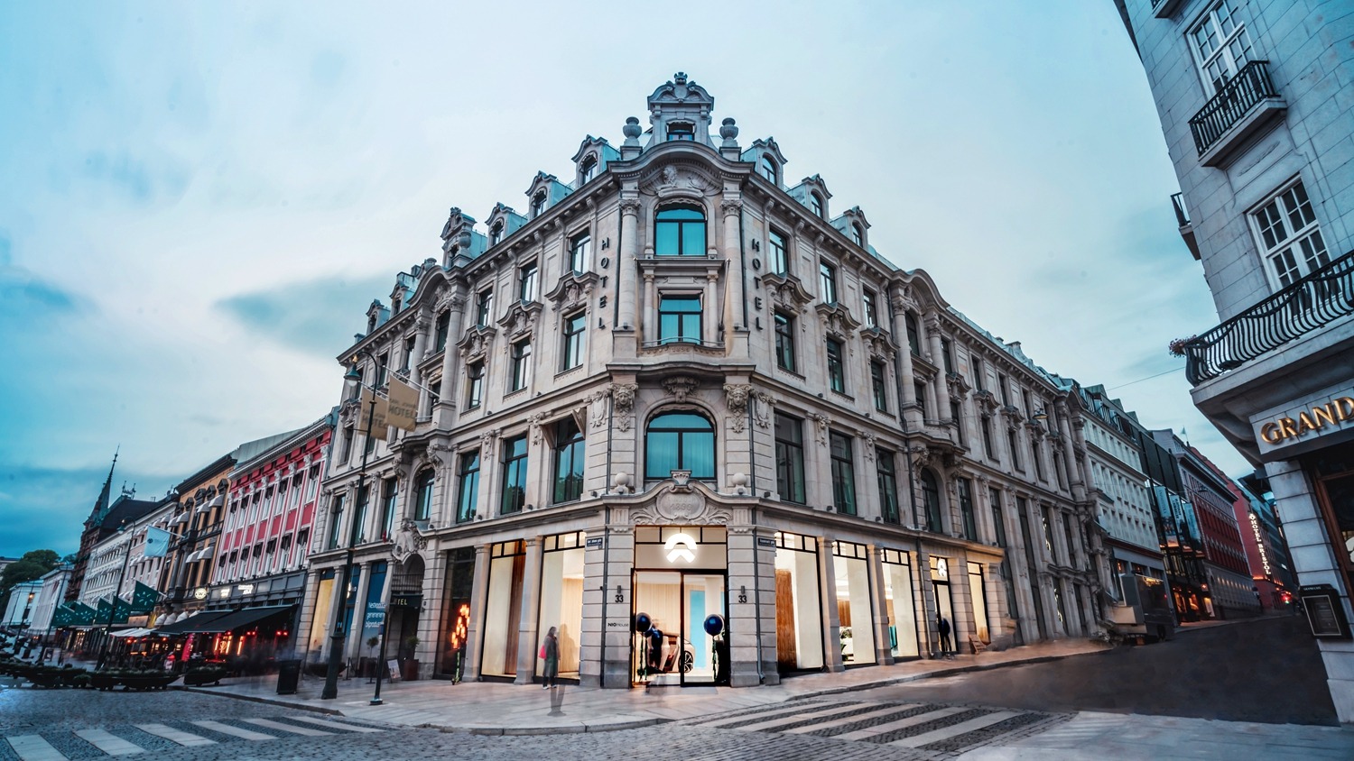 蔚来要和bba三分天下,蔚来的高端之路从bba的包围中突围