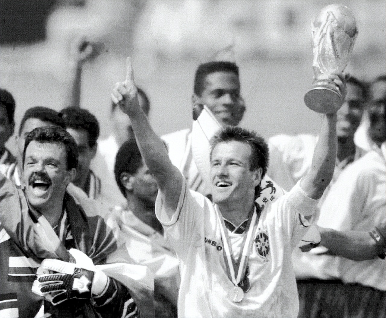 1998年世界杯冠军跟哪个国家打过,都有哪些国家获得过世界杯冠军