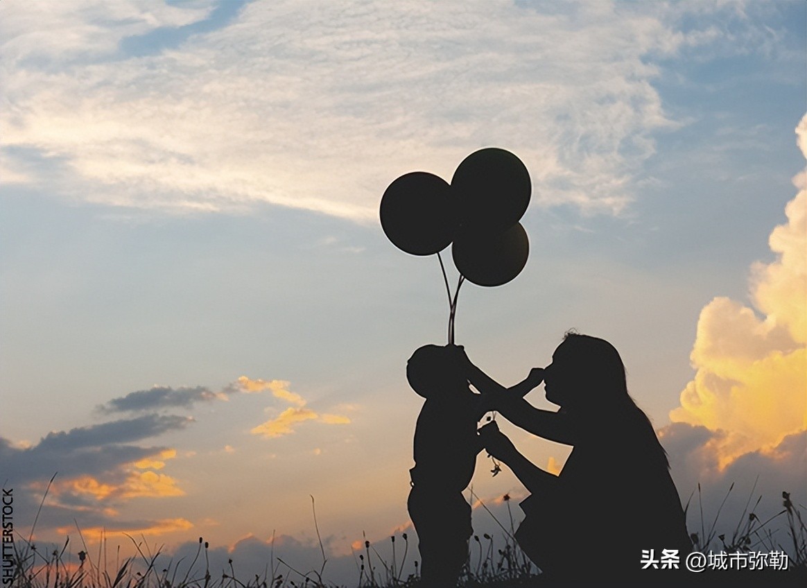 她高中时被*暴强**，现在是一位了不起的单亲母亲