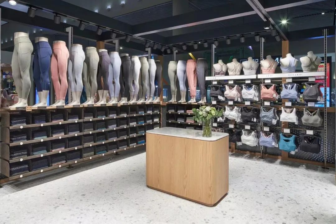 刘畊宏穿lululemon,刘畊宏lulu