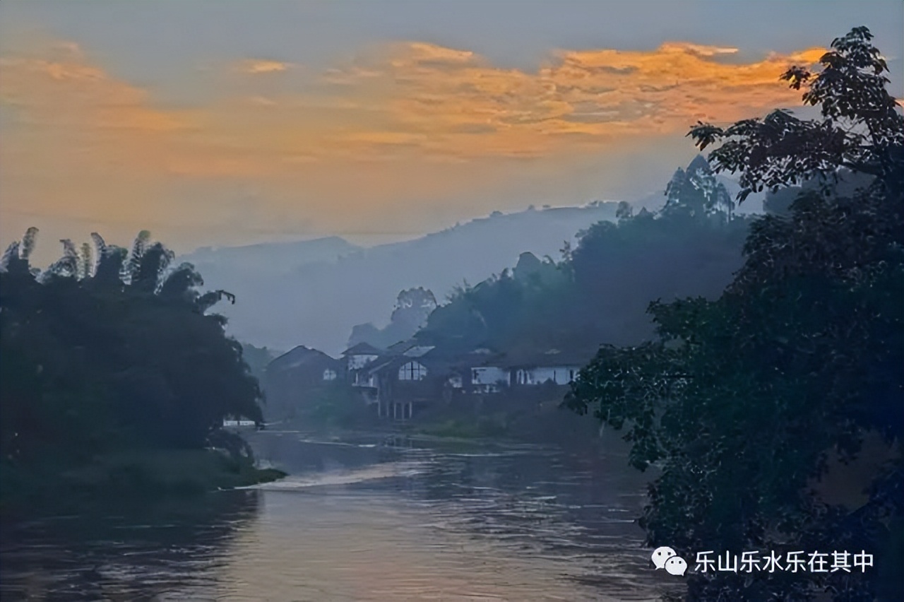 低调惊艳又神秘！乐山这座隐世古镇你肯定没去过！！