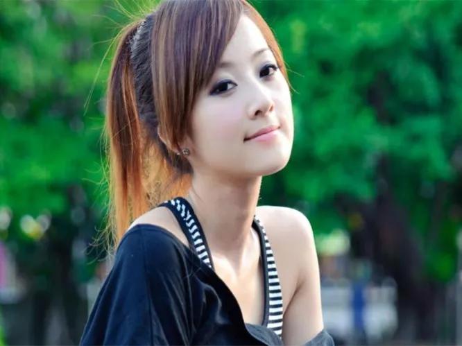 那一夜,他们缠绵,可他却喊着别人的名字,*辱侮**性极大。