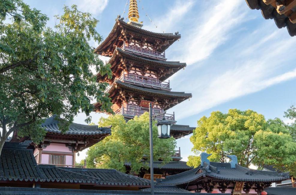 8座著名古寺，8首著名古诗，哪座古寺对应的古诗最有诗情画意？