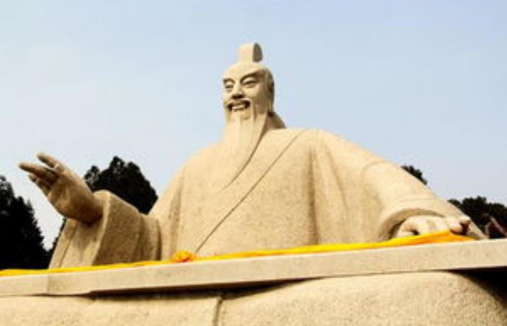 墓碑上显考祖什么意思,故显考妣的读音及意思视频