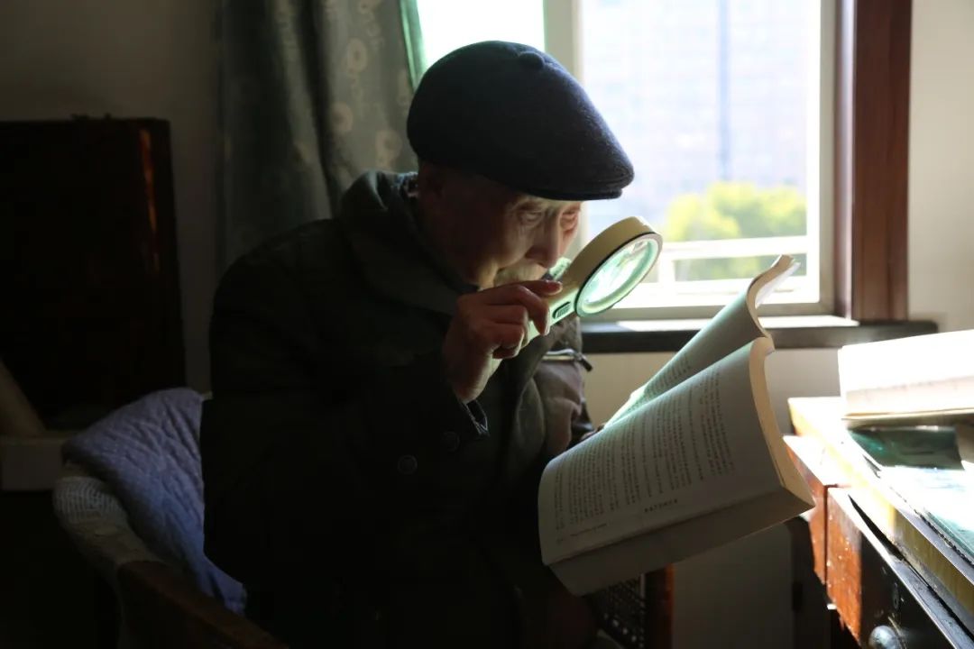 阳性人员的消息透露出去违法吗,阳性人员最新通告