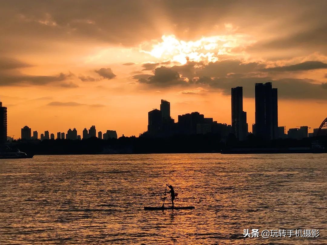 五月给你点“颜色”瞧瞧！照片想出圈，这样拍就对了