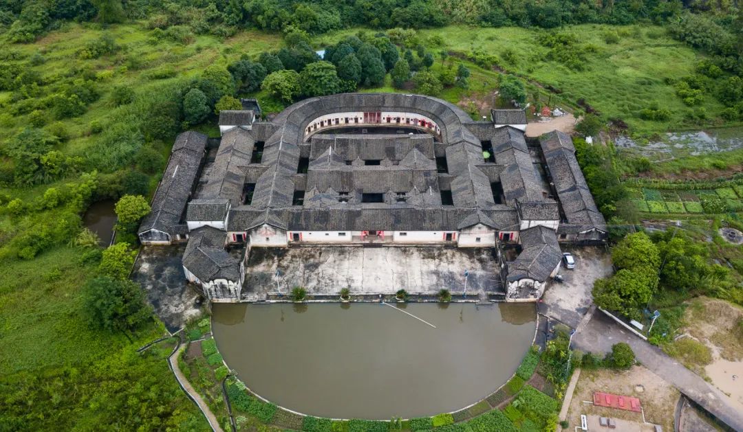 张颂文说的是客家话还是粤语,张颂文难怪会说客家话