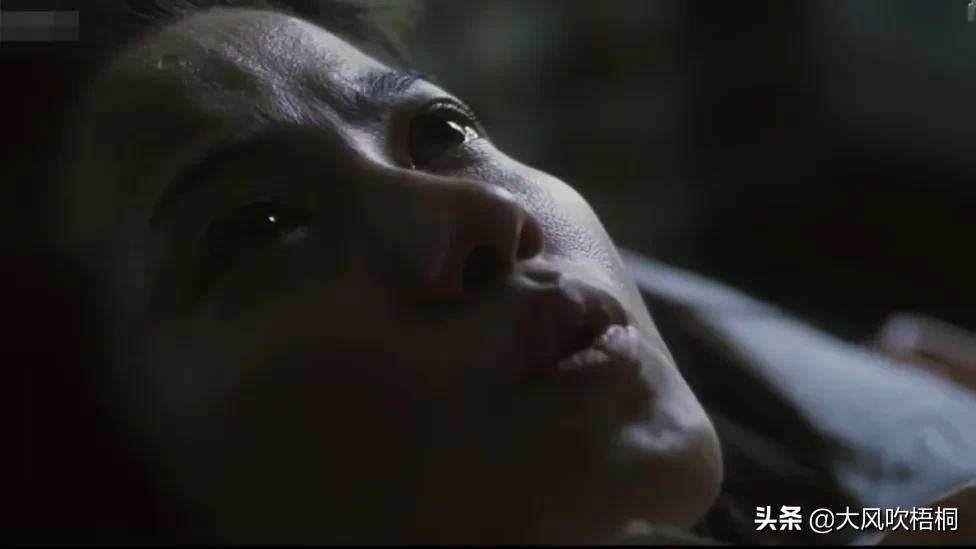 《爱情的牙齿》有些爱不可再生，输了深情等于害了自己