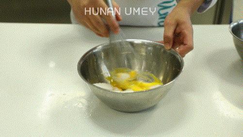 夏洛特公主蛋糕,草莓夏洛特慕斯蛋糕