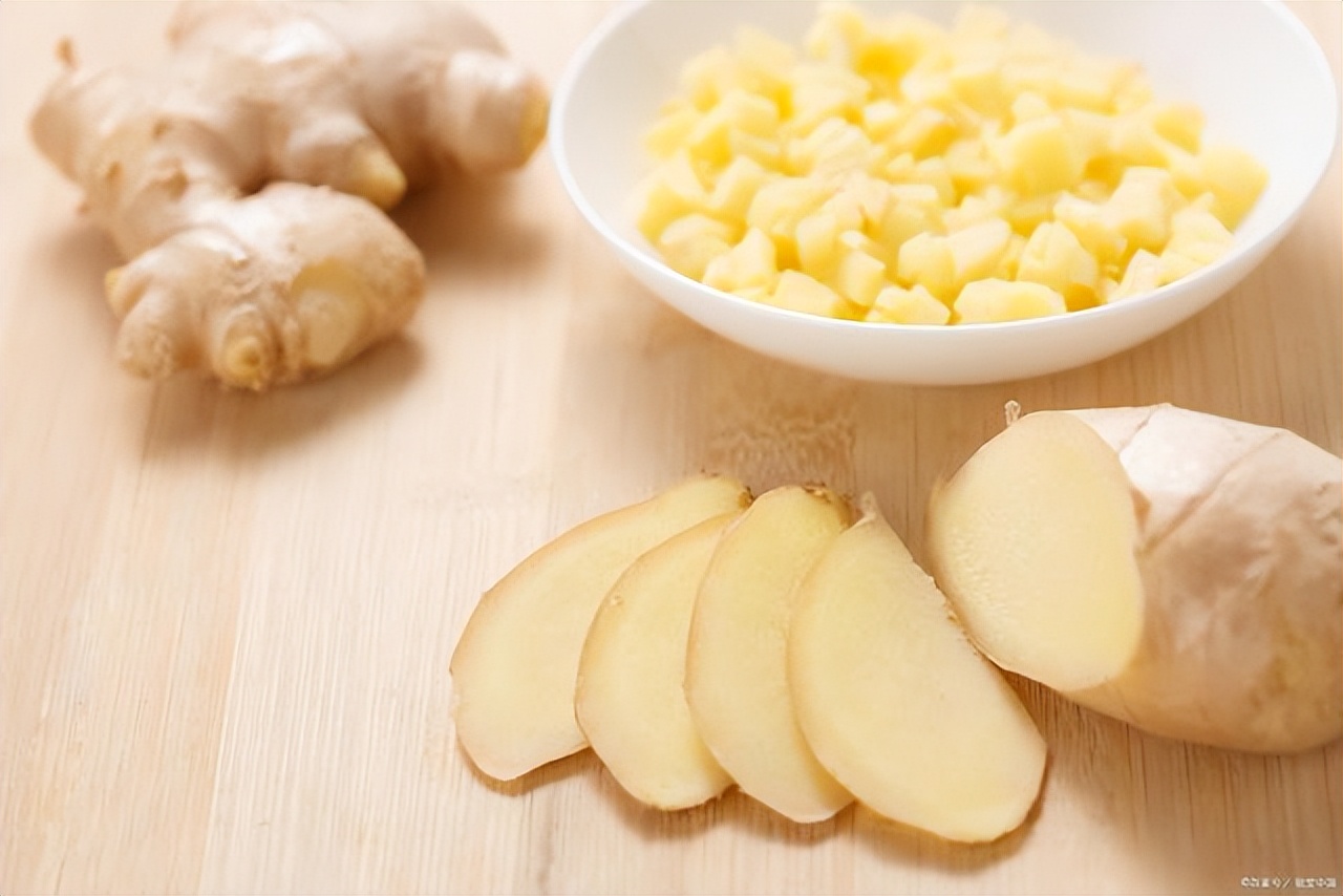 别小看姜，它是菜又是药，身价几十亿，低调又土豪