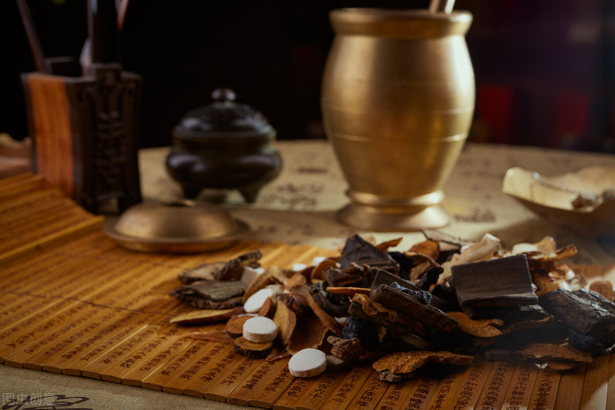 “气血不足百病生”，八味中药，补气+补血，一方搞定