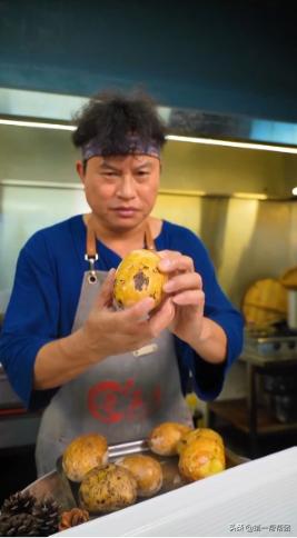 一鸭九吃完整视频,一鸭九吃的视频