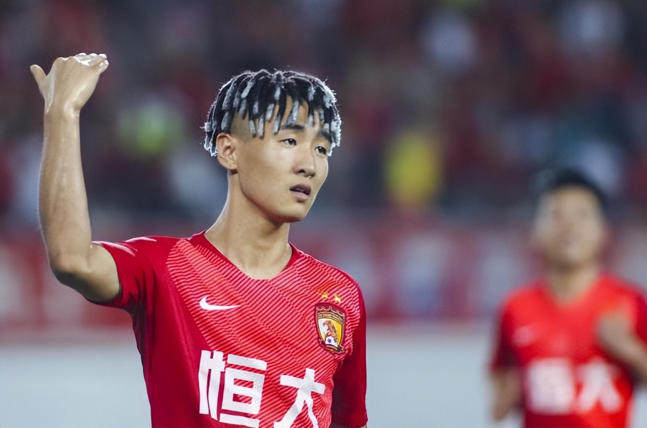 武汉三镇队引进韦世豪,泰山队未来或引进韦世豪