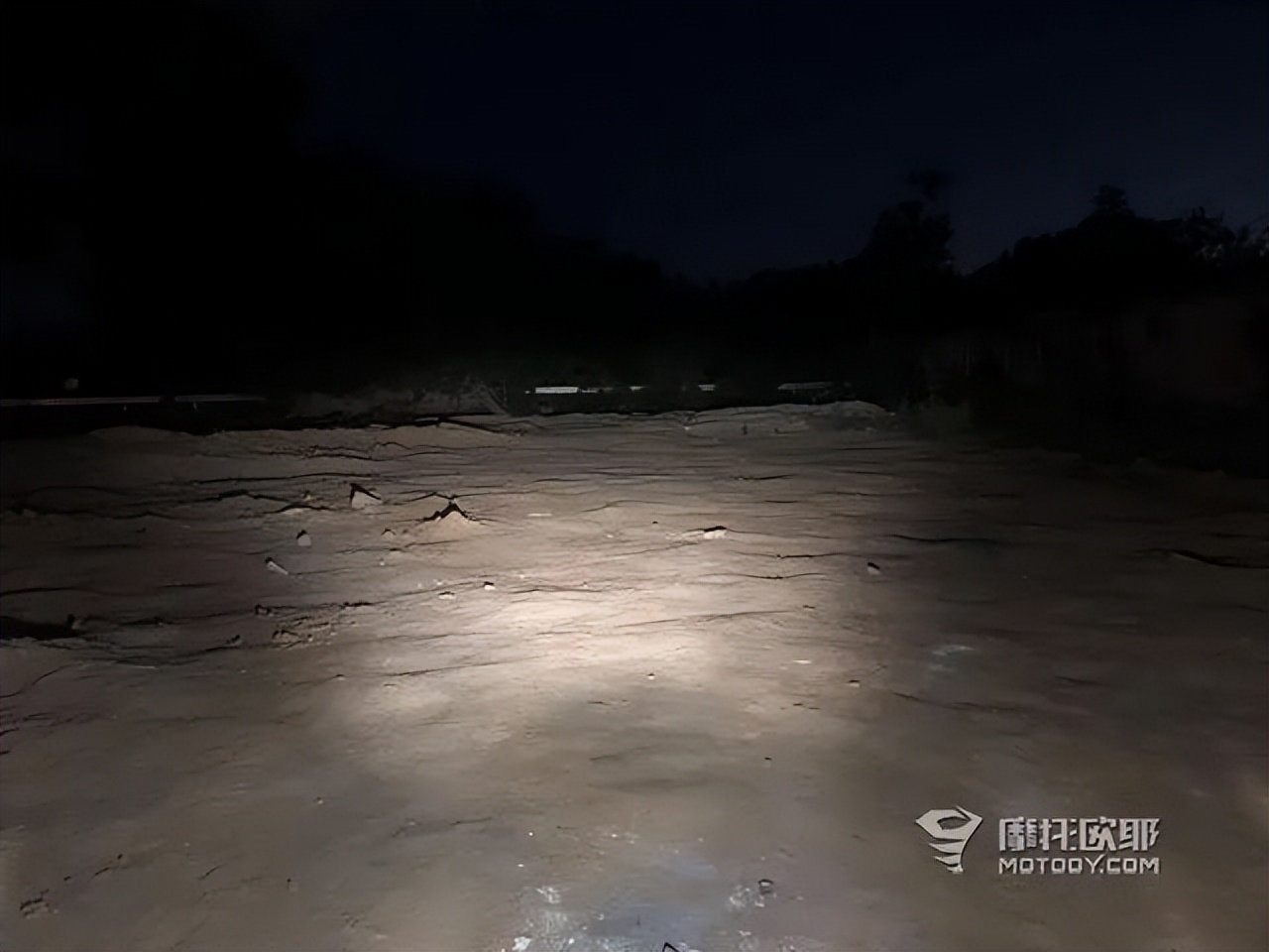 赛科龙re250攀爬版,赛科龙re250最新测评