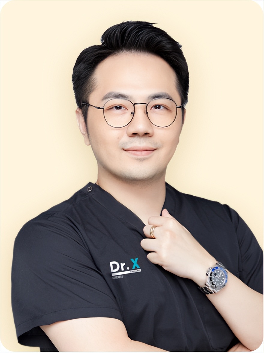 专家建议孩子不能看手机,医生提醒孩子不要看手机