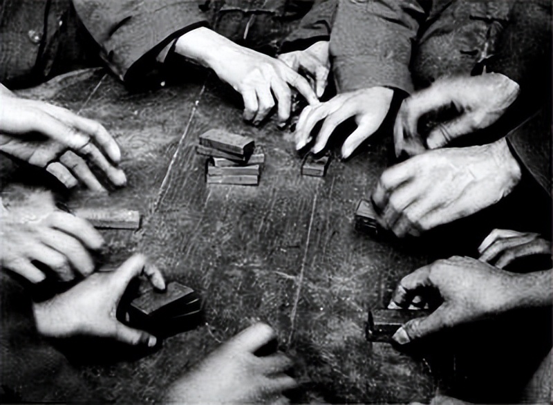 风流女作家余美颜，睡了3000个男人，人称欲女，她不服气？