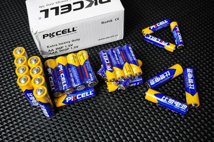 南孚干电池测评,南孚2025和松下2025电池哪个好