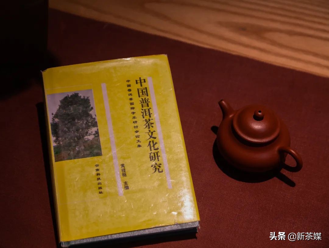 中茶2022年蓝印圆饼,蓝印圆茶2018