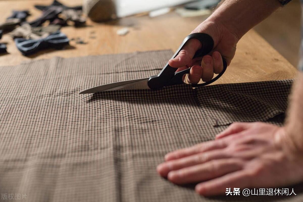 当年拿着500元来打工,一年前拿100元出去打工