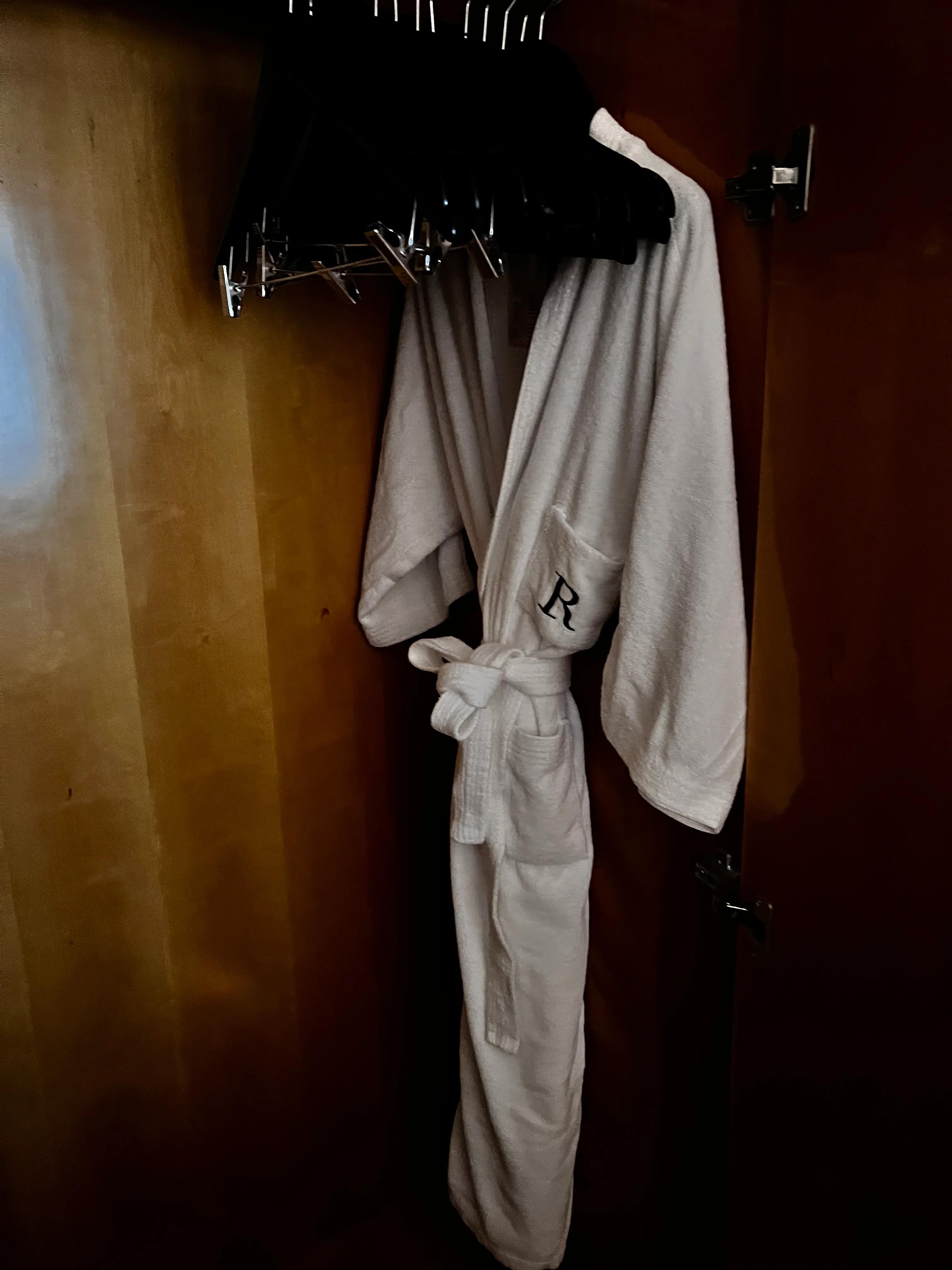 苏州尼盛万丽，躺平后的酒店现状