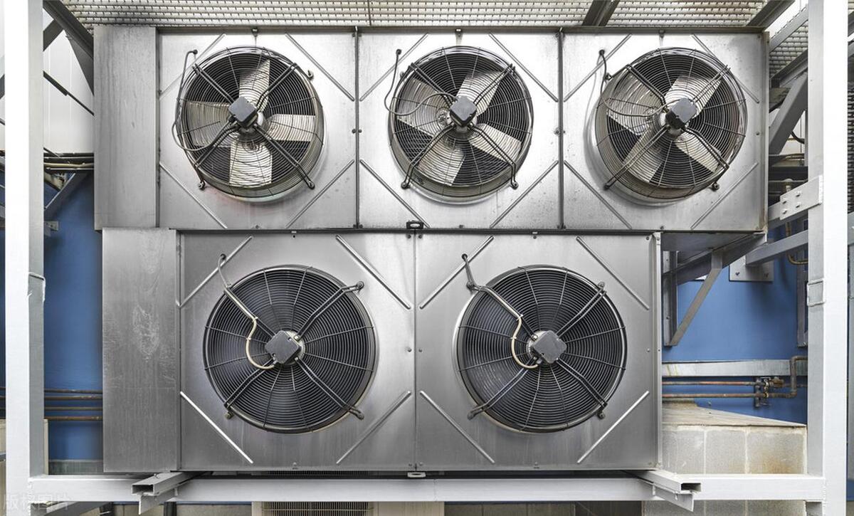 汽车空调的蒸发箱是如何制冷的,空调制冷差的原因