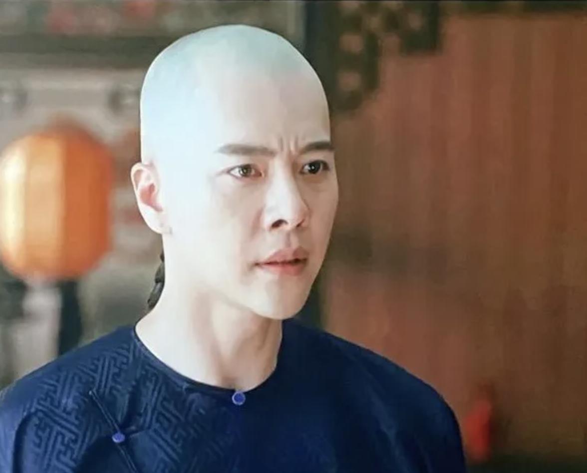 假下巴对决！谁的能戳死人，谁的下一秒就飞出去，谁的越整越残？