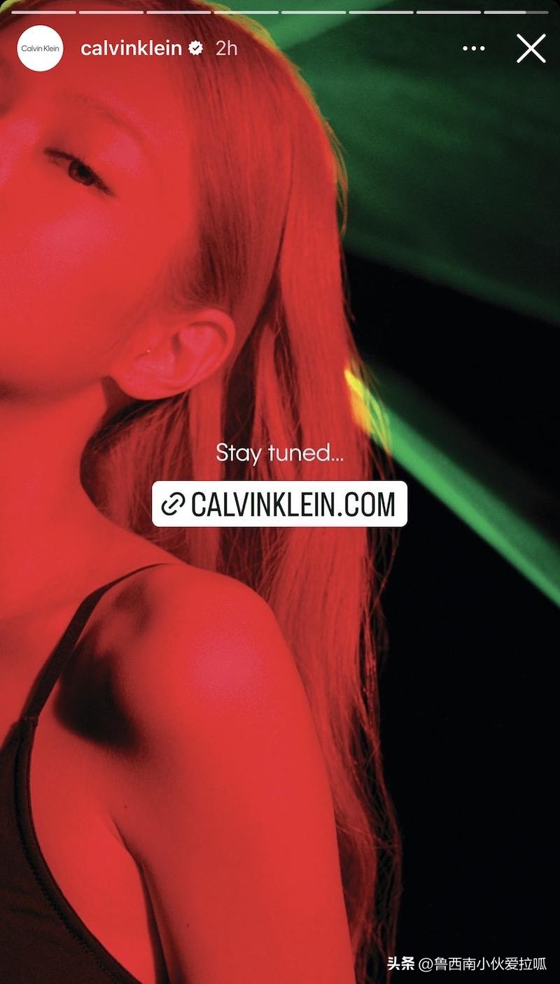 jennie新剧服装引争,jennie最新舞台黑色外套