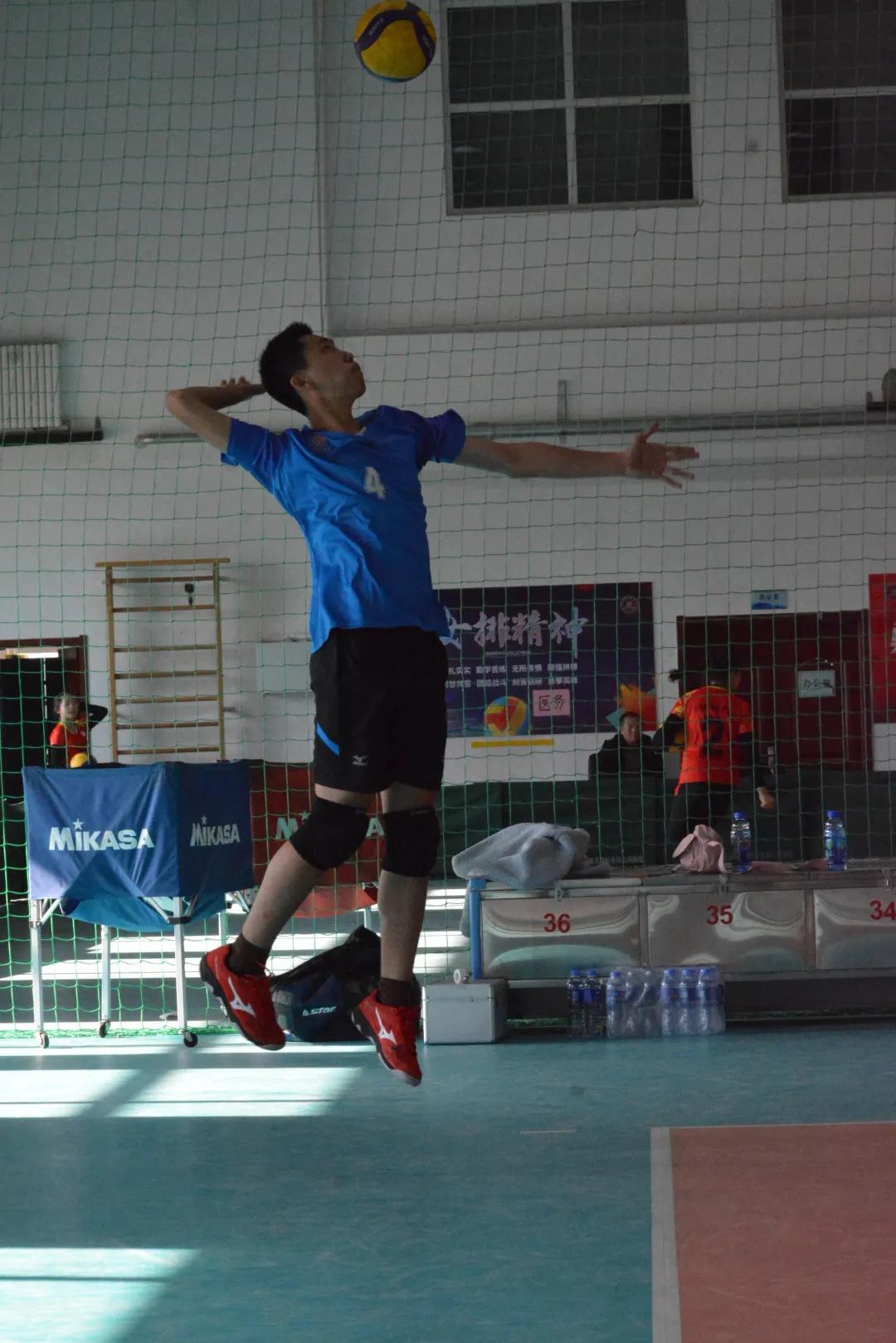 足球联赛获奖奖牌,获奖荣誉榜