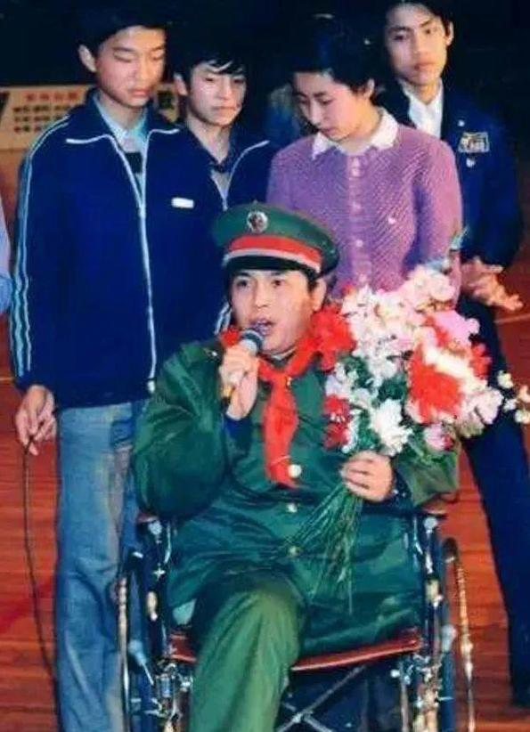 1987年，独腿英雄徐良凭《血染的风采》红遍全国，后来怎样了？