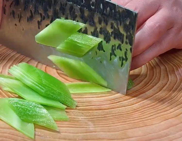 我们身边的“叶酸大户”，好多人不知道，多吃强筋骨，上下楼有劲