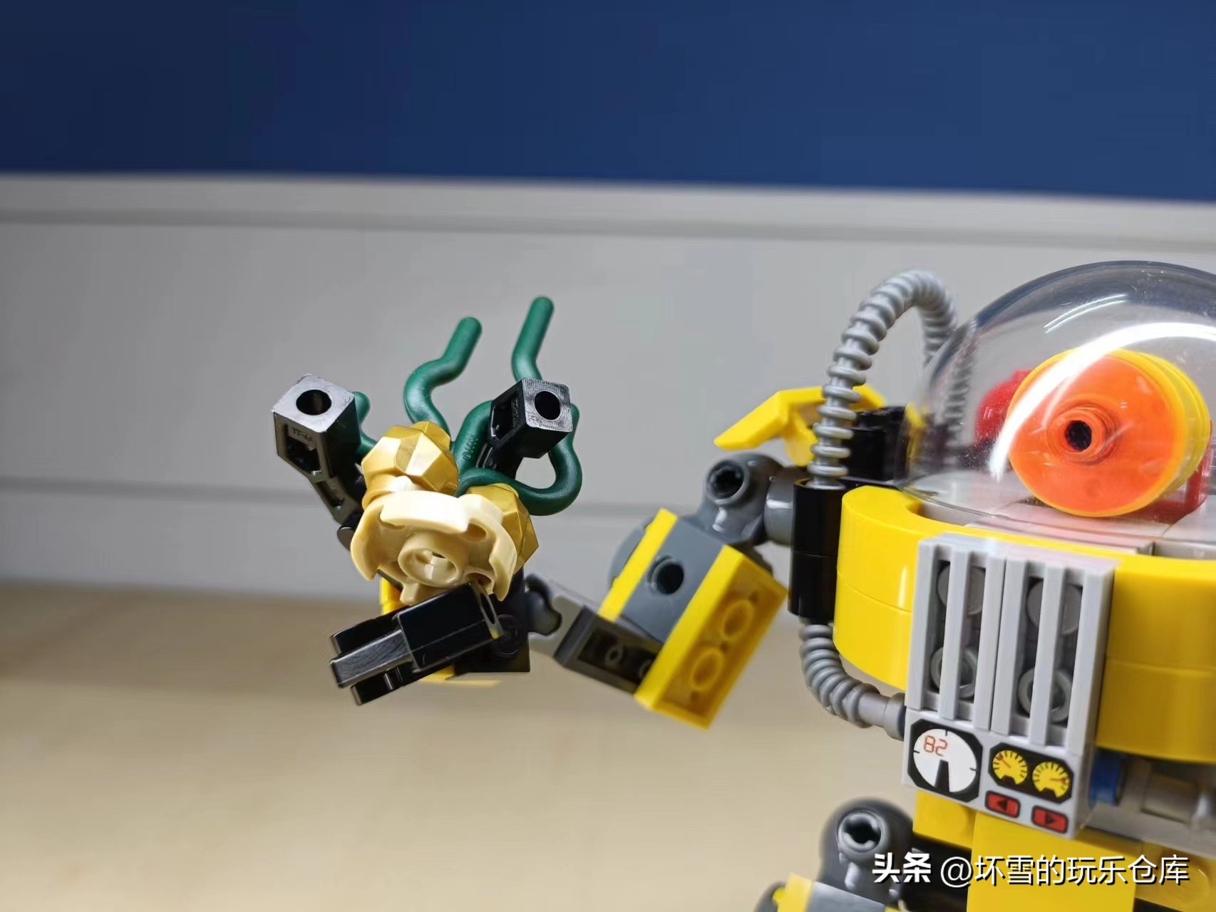 乐高31090水下机器人,乐高科技系列42037