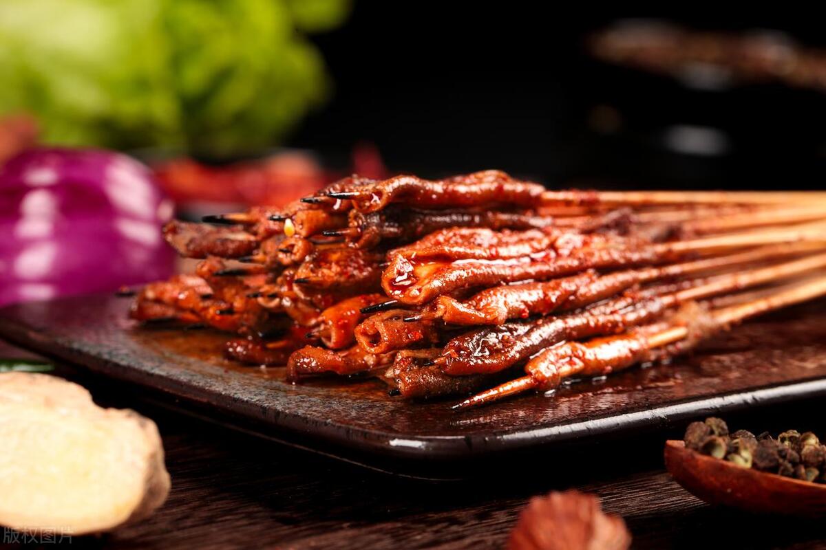 烧烤生意怎么做才能火爆,适合长期做的烧烤生意