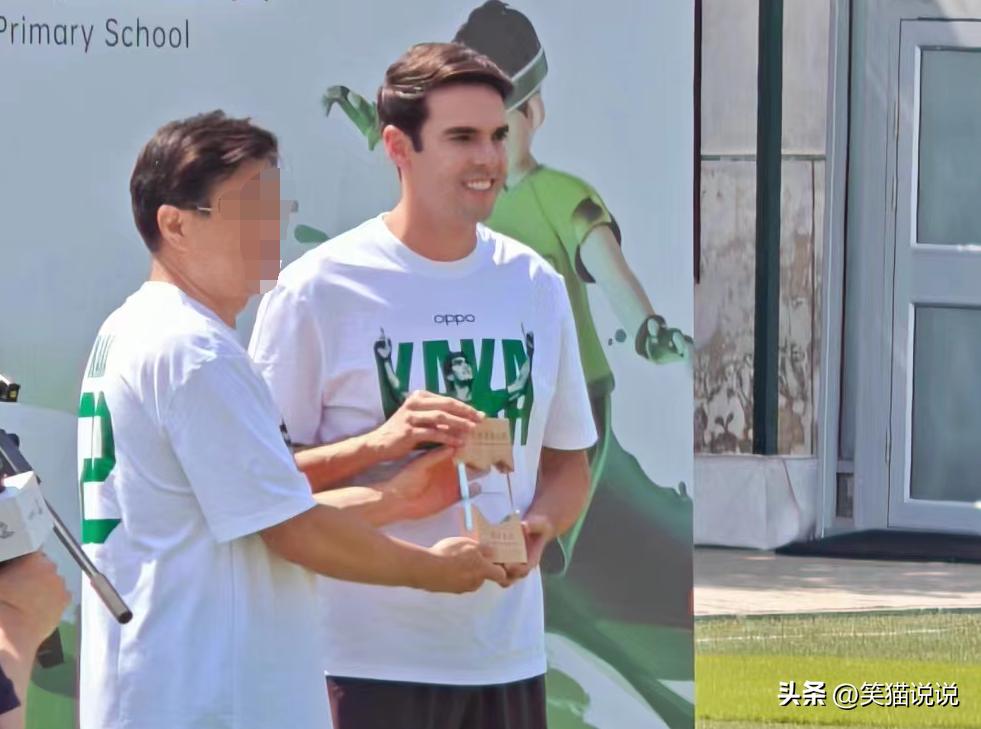 卡卡四十岁近照,卡卡身材现状