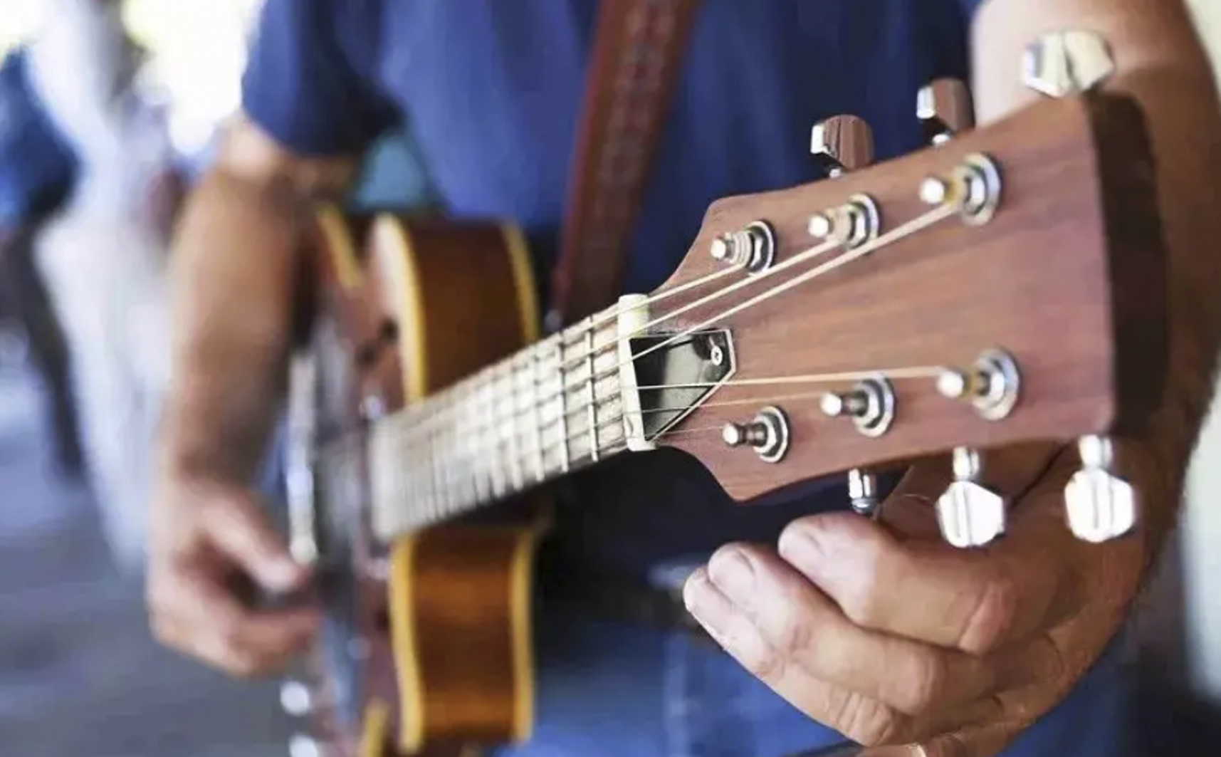 新手调音吉他,新手吉他调音器怎么用