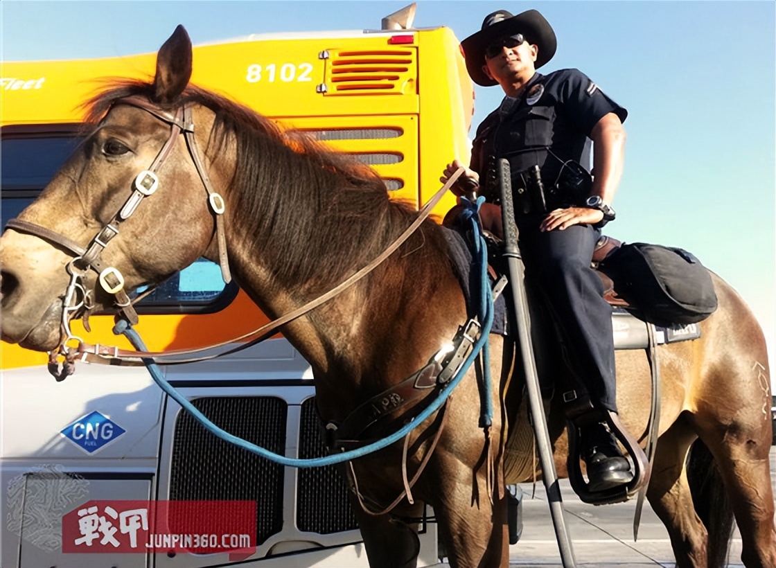 鎴樼敳灏忚鍫傜鍥涙湡,鎴樼敳璁插爞