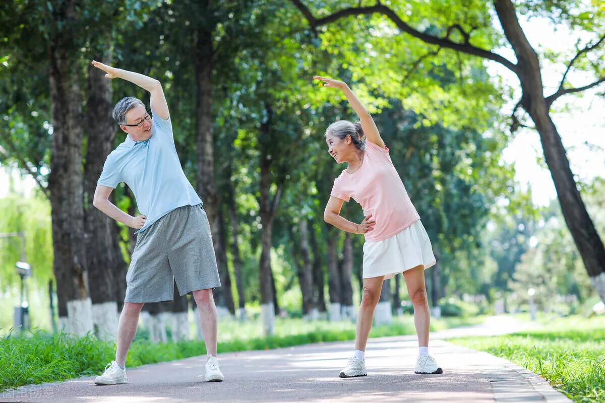 老年人别太节俭多补充这几种食物,建议中老年别太节俭多吃这五种菜