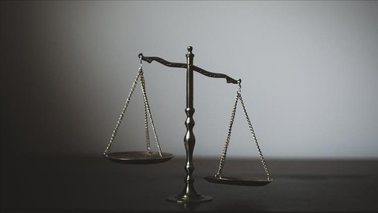 伊斯兰教法和英国合同法下的合同正义：消费者保护案例