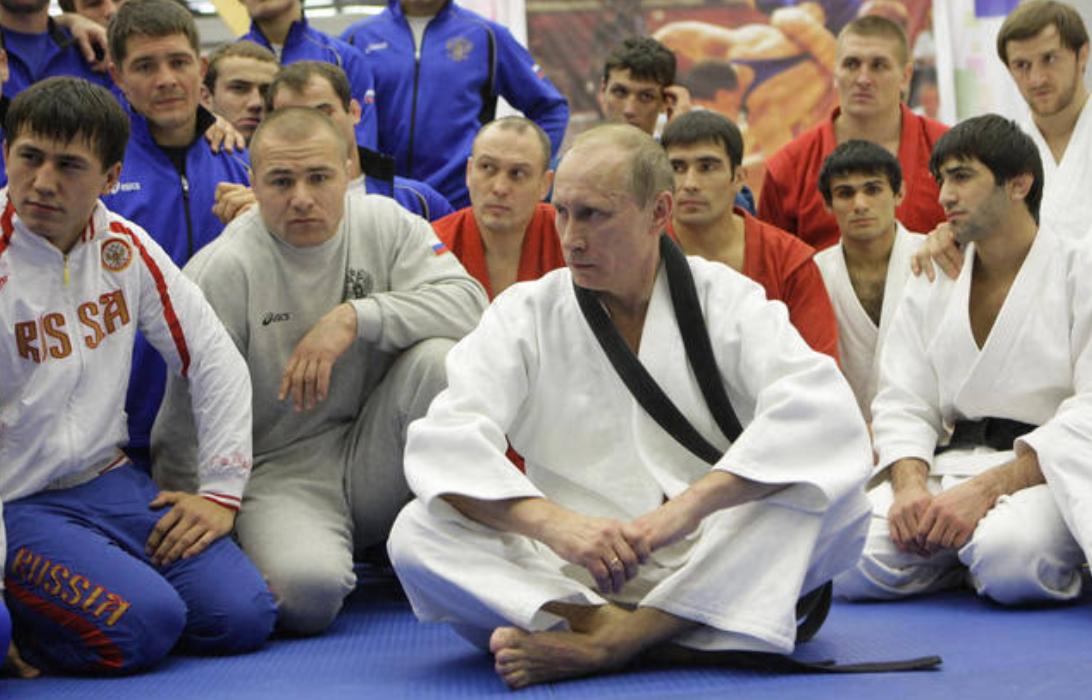 问题少年变天才,问题少年到霸气总裁的蜕变