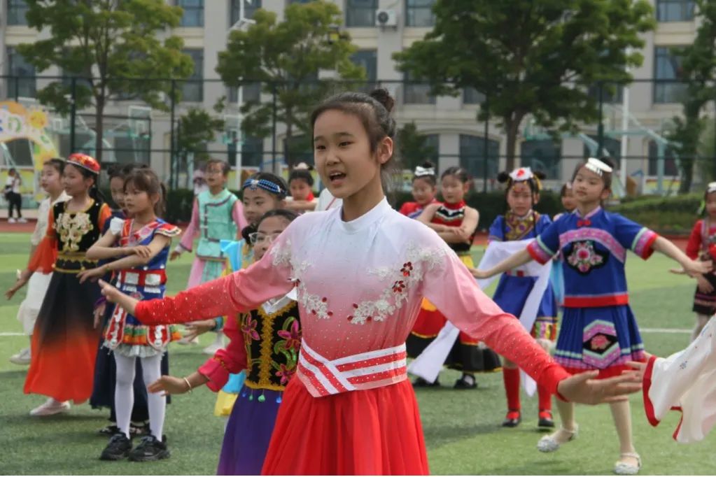 江苏省盐城市亭湖区新洋实验小学,盐城市新洋实验小学三年级