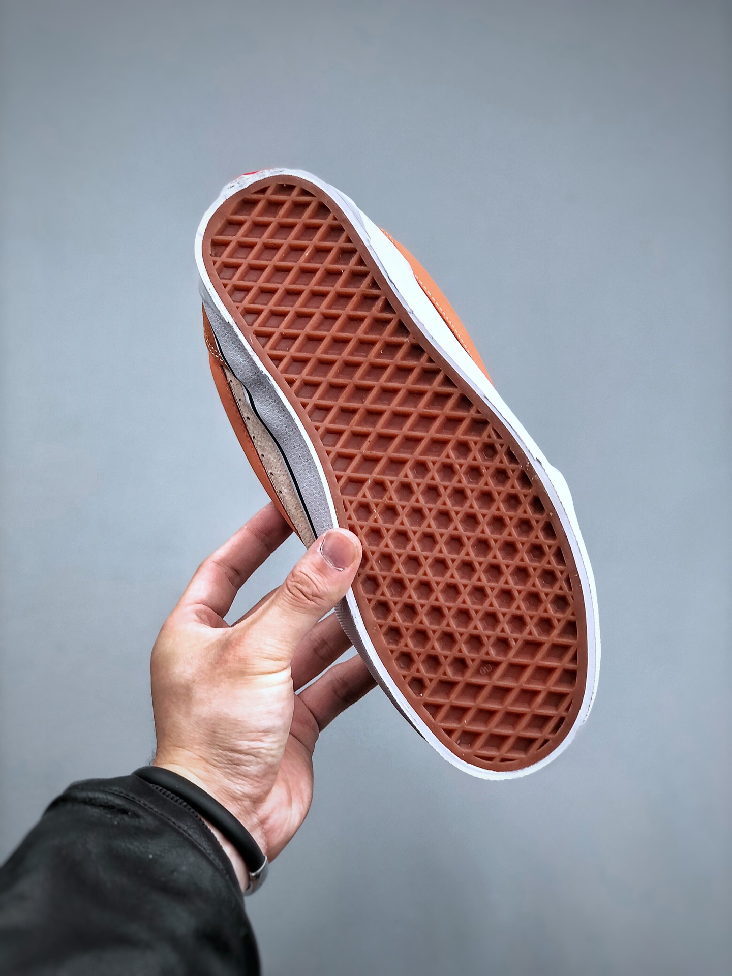 万斯Ⅴans范斯VLT高端线KnuSkool个性帅酷面包板鞋更加简洁的配色