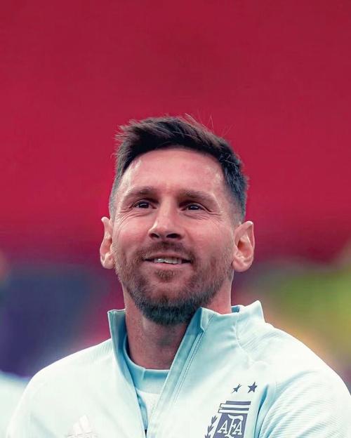 梅西经历过几个教练,梅西生涯最重要的贵人