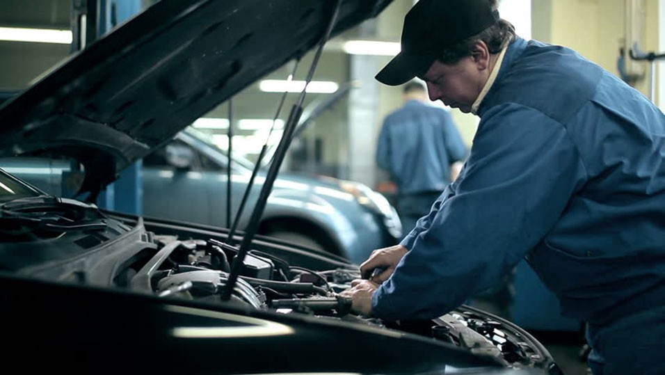 一辆汽车的寿命有多长就必须换,一辆汽车的寿命多少路程