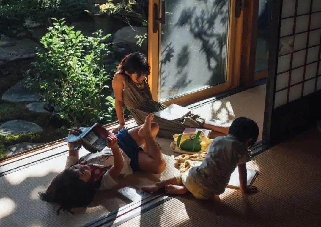 爸爸拍坏人女儿却被偷走完整版,日本爸爸偷拍孩子