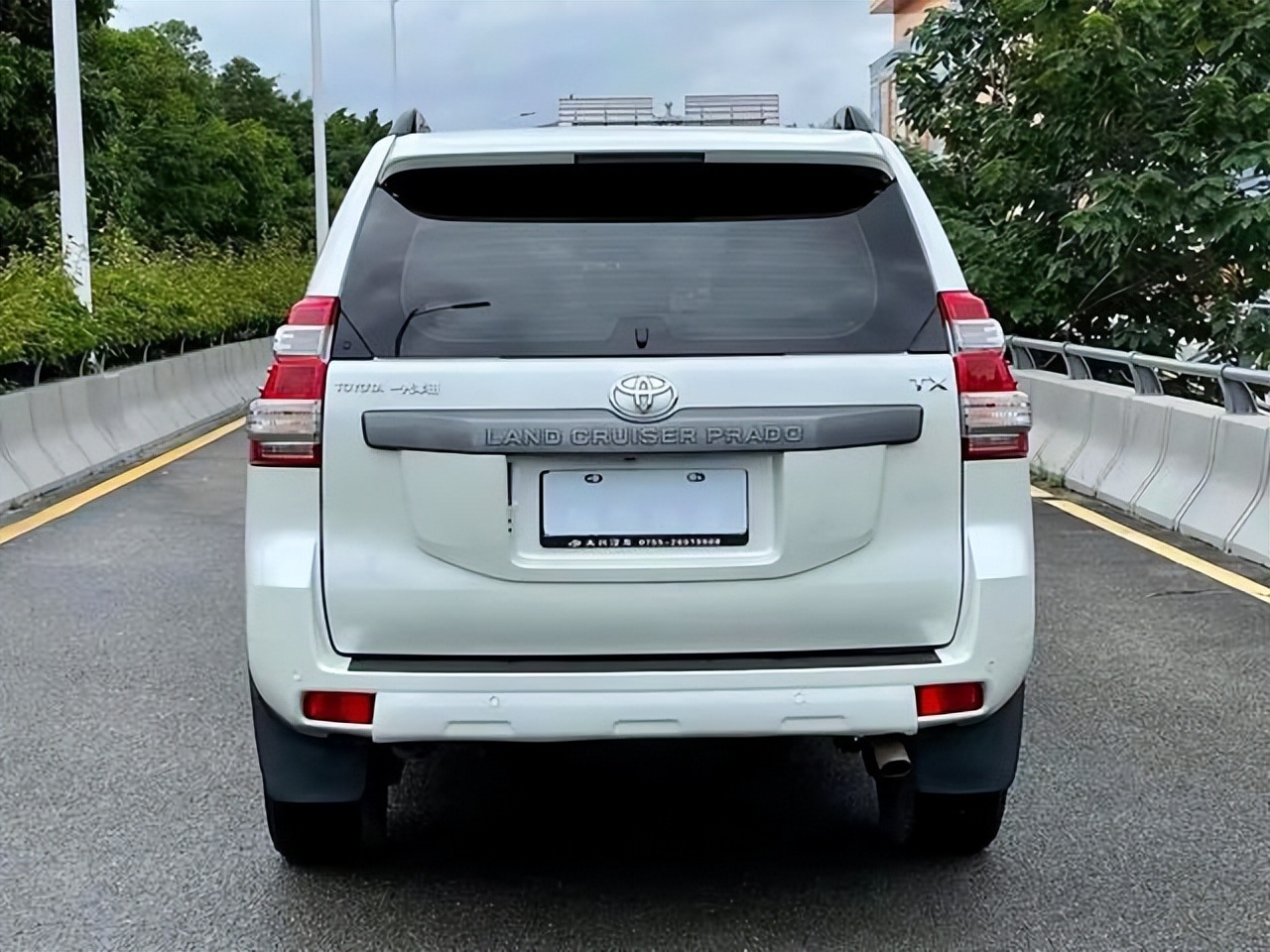 丰田普拉多2800降价,丰田普拉多3.5加价