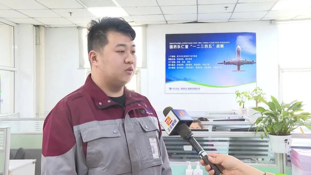 撸起袖子加油干风雨无阻的向前行,撸起袖子加油干风雨无阻向前行图