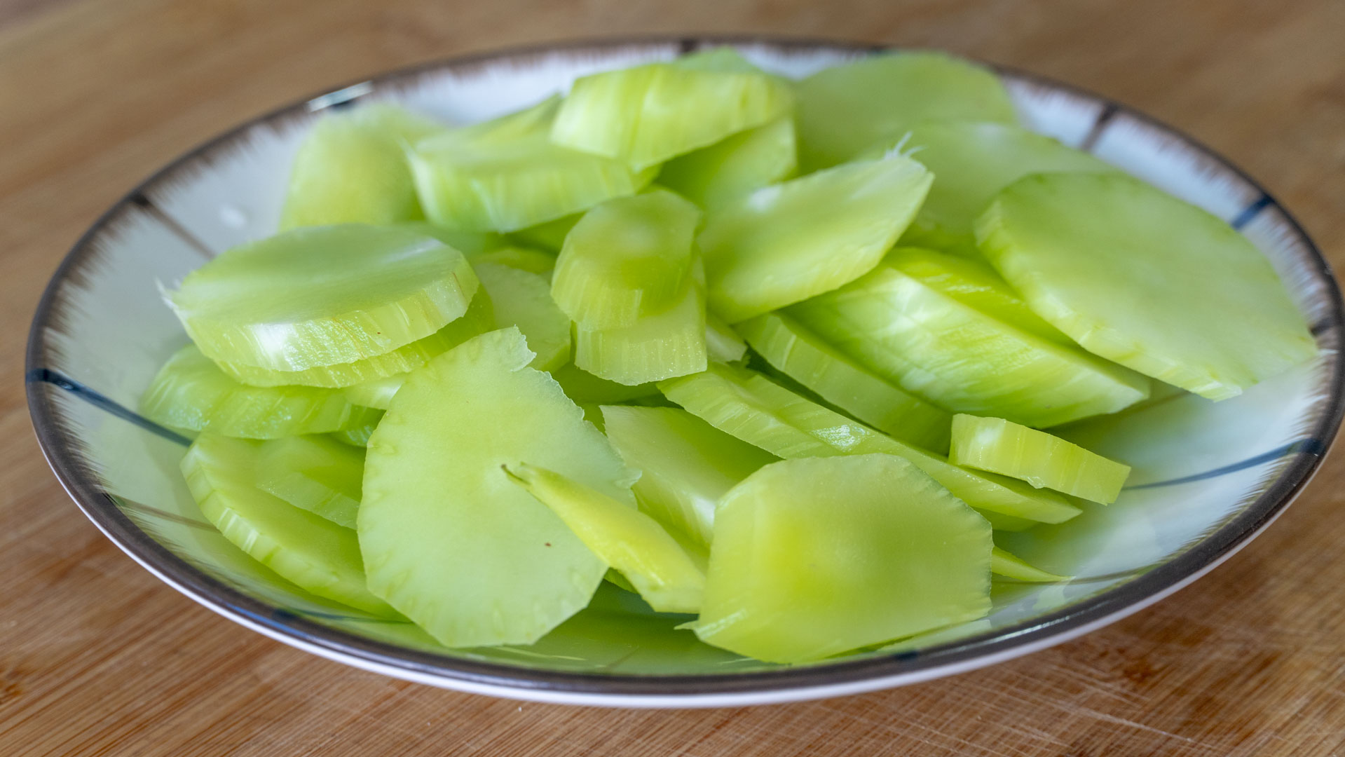 推荐8道减肥菜谱,好吃又饱腹的减肥食谱