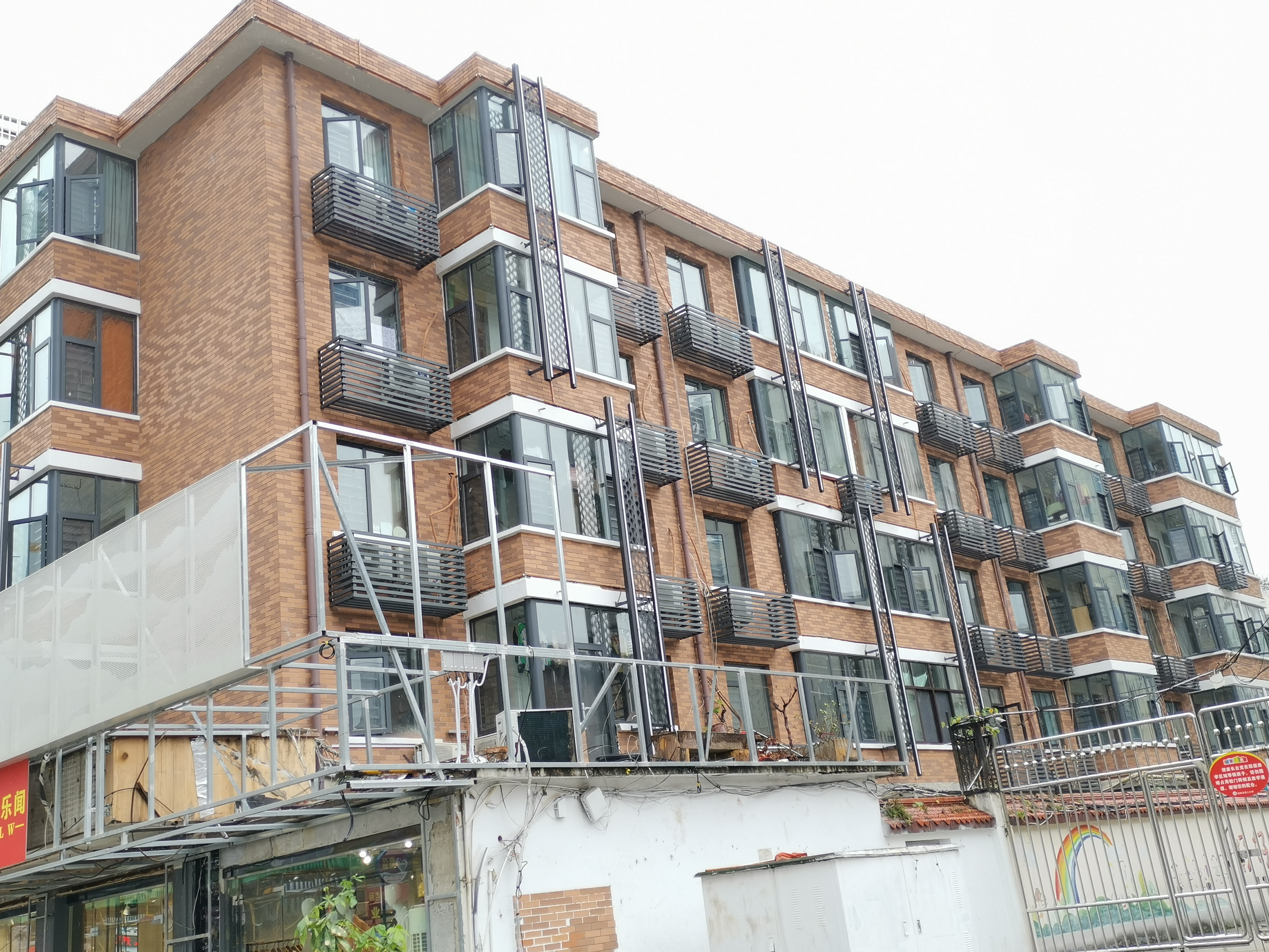 软瓷砖材质,什么是软瓷砖最好